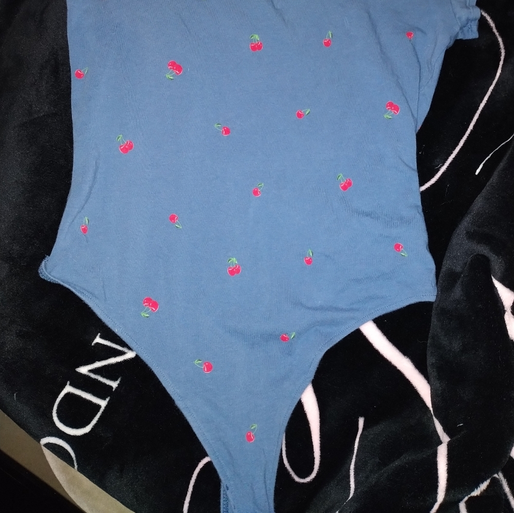 PINK Bodysuit - Picture 7 of 9